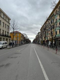 Tirana City Center Rooms 1 - 1