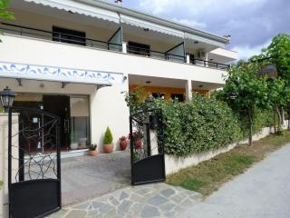 Dolphins Apartments & Rooms - Limenas - 3