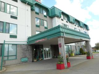 Repotel Aéroport Québec - Quebec City - 7