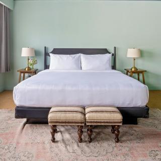 The Harbor Front Inn - 1