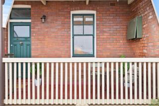 Perfect 2BR Apartment for Friends and Families - Sydney - 4