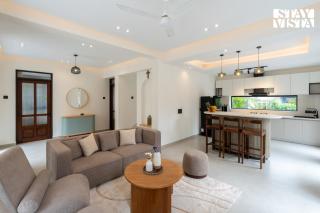 StayVista at Roźe Home with Open Terrace, Pool & Pet Friendly - 7