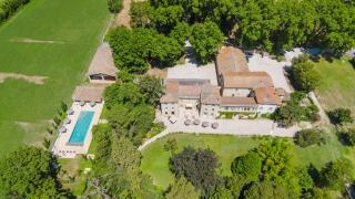 Château Saint Perret - 9