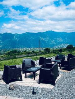 Shahunts Resort - 5