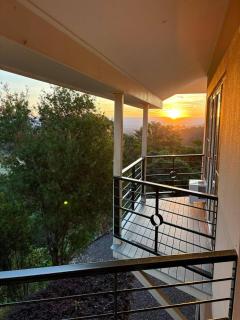 River Rock Retreat - Maroochy River - 8