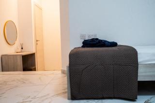Fomm ir-Rih Suite - Hamrun - 8
