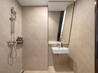 Urbanstay Hotel Dongtan - Hwaseong - 1