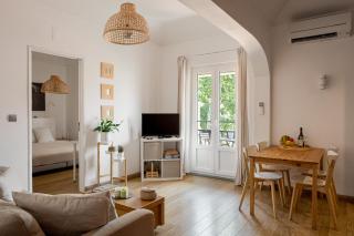 Stylish Hideaway in Heart of Cascais - 6