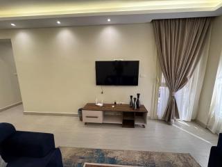 407 . Spacious 3BR Apt. 2 Baths Gated Community - Sheikh Zayed - 4