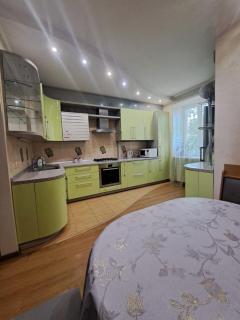 Cozy 2 Apartment in Chornomorsk - 0