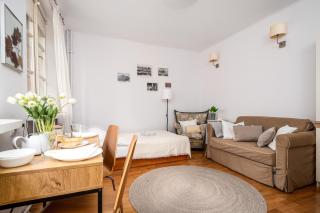 Plac Zamkowy Old Town, Sun & Snow - 5