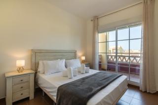 Albatros Golf I by Ĥ - 3