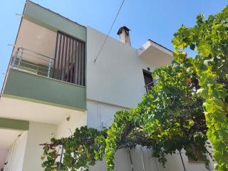StudiosE House - 9