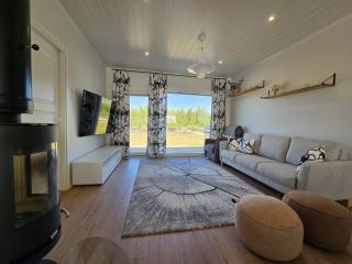 Home Aurora! Brand new 4bdr Villa with home Gym - - 5