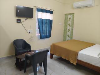 Kaviya Residency - 7