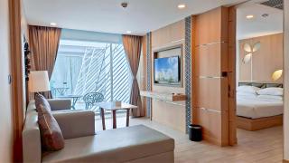 Clarian Hotel Beach Patong - 4