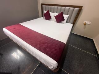 Hotel Shree Sumedh - Navi Mumbai - 7