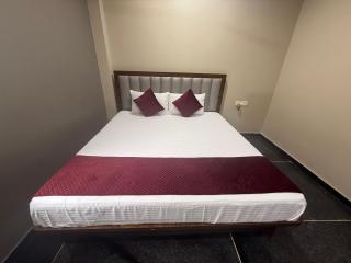Hotel Shree Sumedh - Navi Mumbai - 5