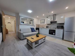 Sidemersey Livings - Magical Central Garden Apartments in Benson Street - 9