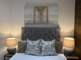 J's Place - 3