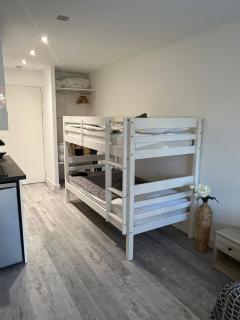 Appartement dans résidence avec Piscine Proche plage - 1