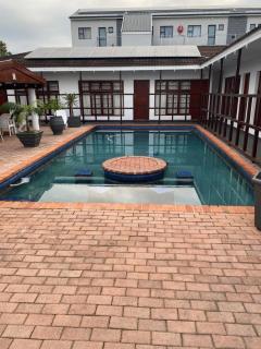 5 Third Avenue Guesthouse - Port Elizabeth - 9