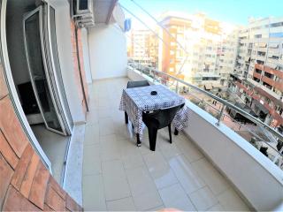 Eni`s Apartments - Tirana - 9