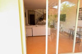 5BDR Modern Beachside Retreat in Einbay l 2nd Row - 3