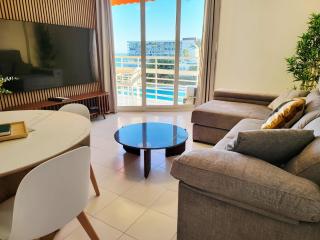 SEA & POOL View Holiday Apartment Torre de la Roca - 4