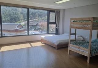 Sancheong Korean Medicine Family Hotel - 9
