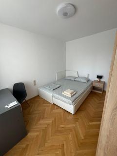 4 Rooms 4 Terrace 2 WC, Sunny BIJOU Flat, Private Parking, Top Location, Center - Varna City - 3