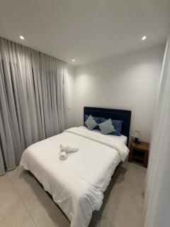 Fully Furnished - Studio Apartment - 3