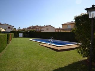 Casa con Piscina, Cerca de la Playa y del Centro - L'Estartit - ES-323-32 - L'Estartit - 1
