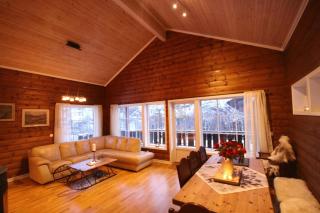 Spacious Wood Cabin 50 min from Bergen - Eikedalen - 0