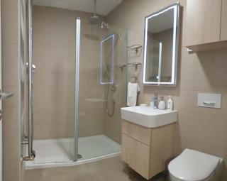 A Blok Exclusive Suite with garage - 3