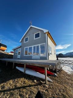 Idyllic And Peaceful Family Home - 0
