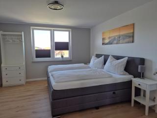 Ferienwohnung Am Rumsberg - - 2