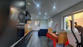 Monty's House - 4