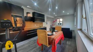 Monty's House - 2
