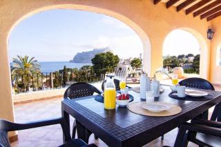 Villa Bassetes Piscina Privada frente al mar - Calp - 0
