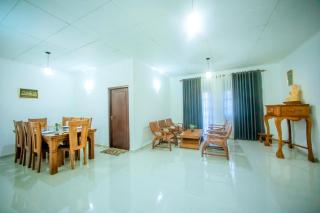 Villa Enchanté - Apartment in Nugegoda 2BR - Talapatpitiya - 2
