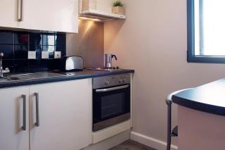 Student Only Silver Studio Mid Level Higbury Residence II - 5