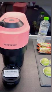 Papafi str Near Metro 40sqm Gas heating AC 55'' smart tv Netflix Balcony Free Parking - 5