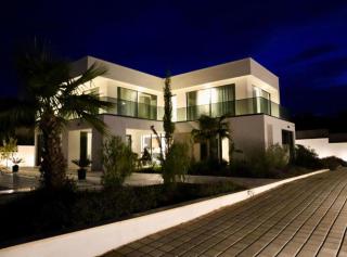 Sunset Villa Aves with Pool, Gym and Sauna - Rogač - 0
