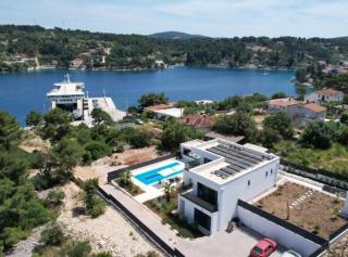 Sunset Villa Aves with Pool, Gym and Sauna - 6