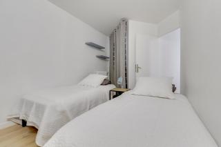 Chic and spacious apart with parking - 1