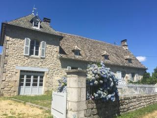 Charmante maison ancienne en Corrèze - 0