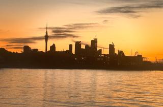 Luxury Penthouse 2 bd 2 bth 2 carparks Pool - 0