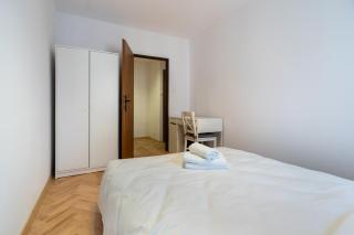 Sowińskiego Lakeside Calm Apartment by BookingHost - Kattowitz - 9