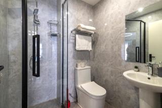 Executive Alba Garden Apt with Gym, City View and Pool - 3
